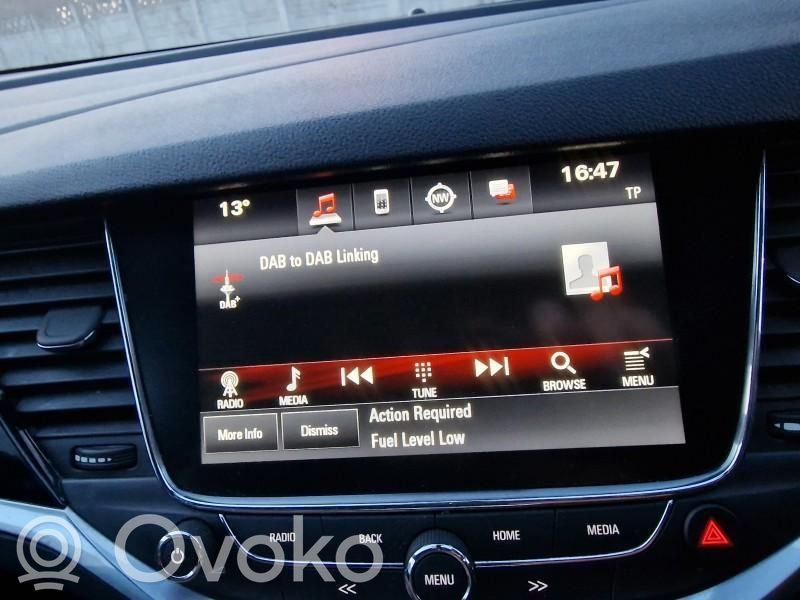 GPS navigation control unit/module   39042448