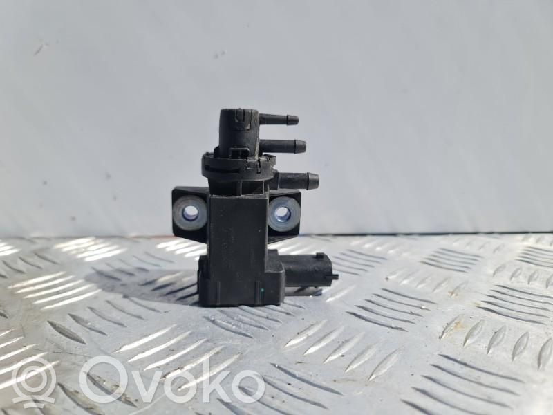 Opel Corsa E Tyhjiöputki 