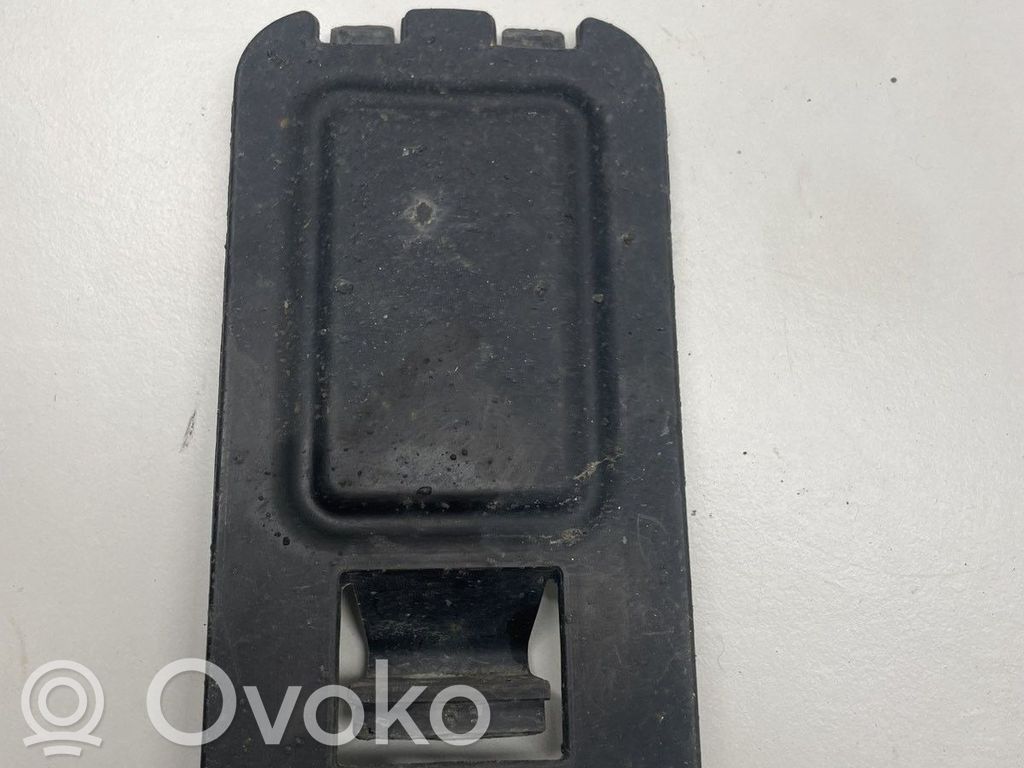 BMW 1 F20 F21 Nadkole przednie 