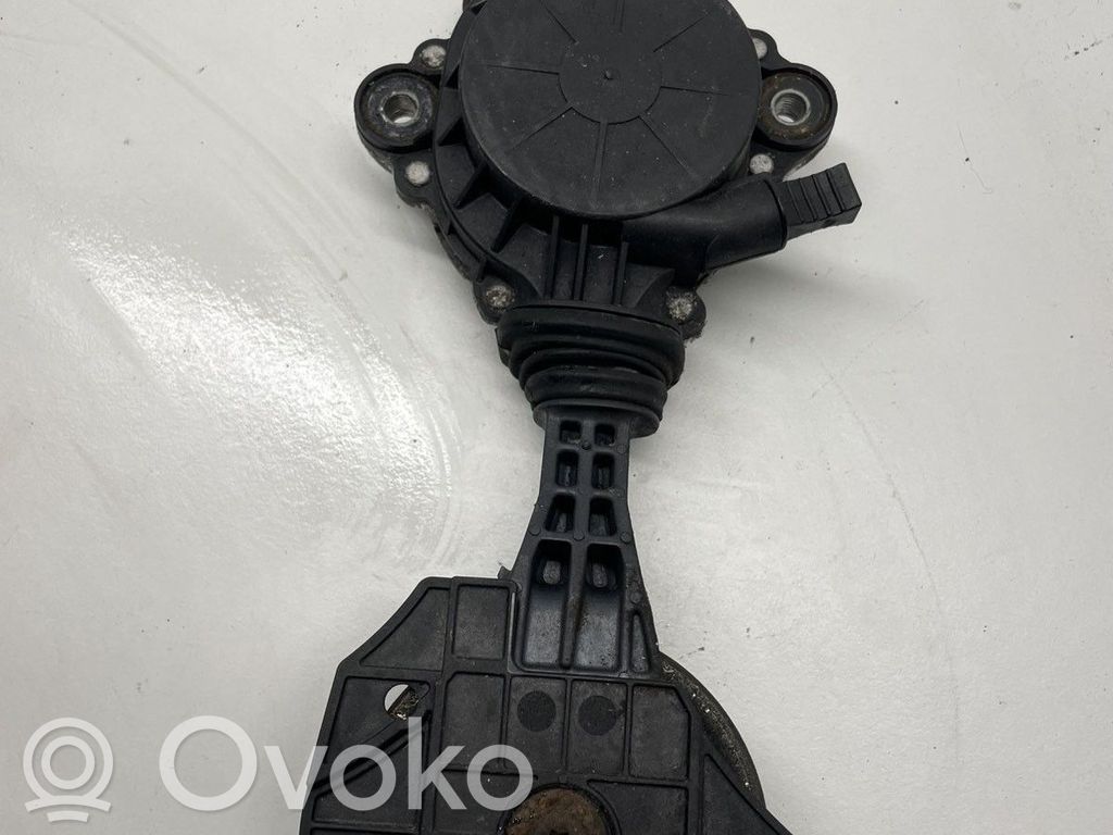 BMW 1 F20 F21 Siksnas spriegotājs 