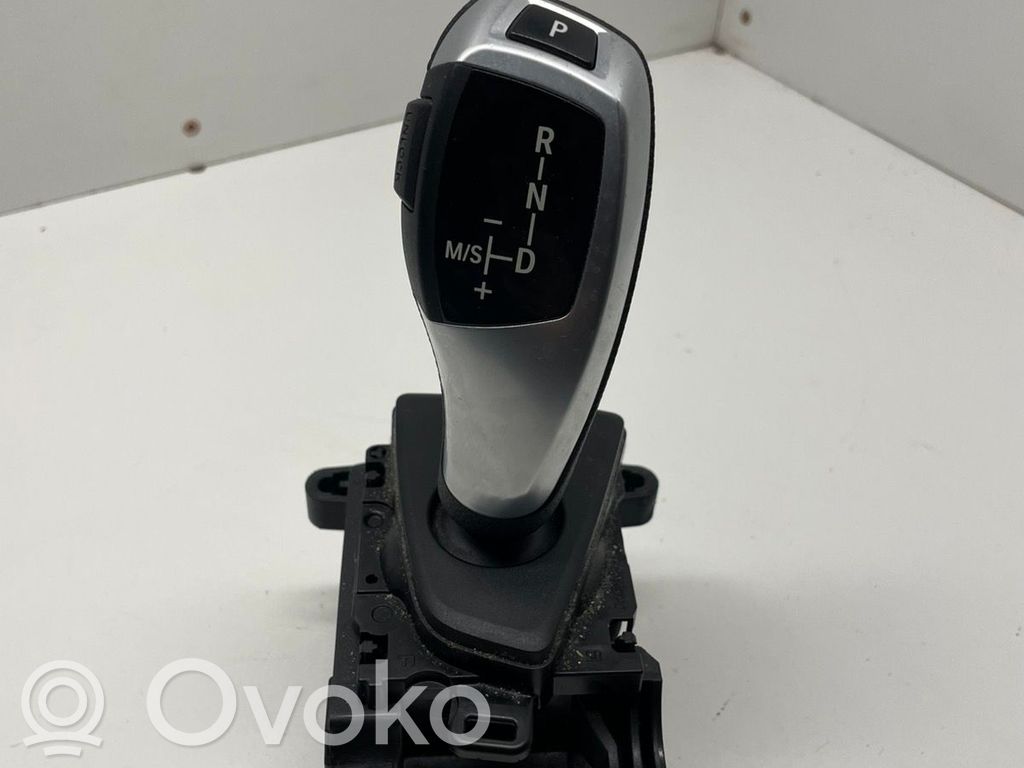 BMW 1 F20 F21 Pavarų perjungimo mechanizmas (kulisa) 