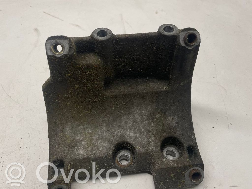 A/C compressor mount bracket   504047884