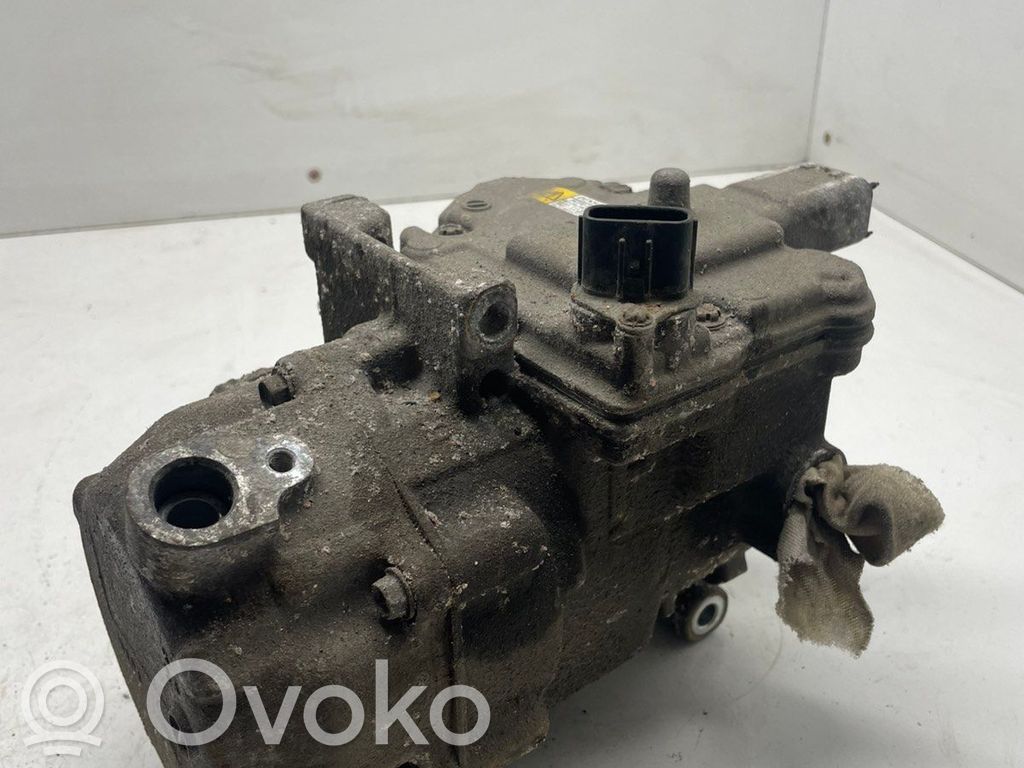 Toyota Auris E180 Compresor (bomba) del aire acondicionado (A/C)) 