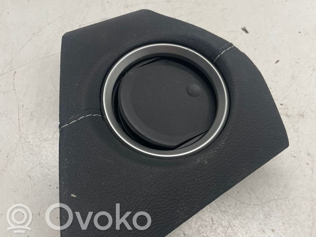 Toyota Auris E180 Griglia di ventilazione centrale cruscotto 