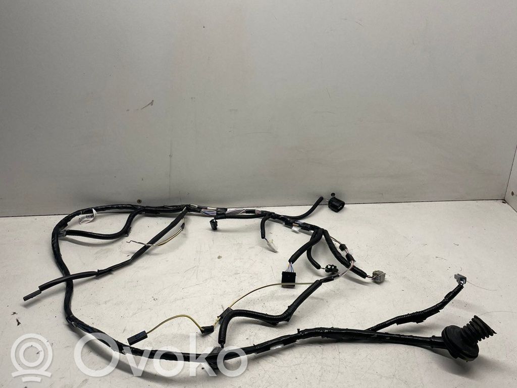 Toyota Auris E180 Arnés de cableado de la puerta trasera/maletero 