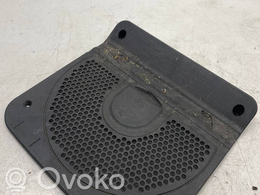 BMW 3 F30 F35 F31 Maskownica głośnika niskotonowego 