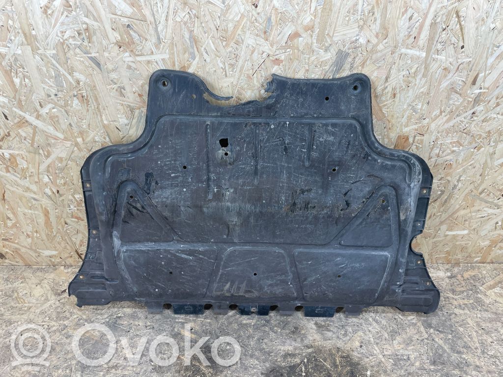 Volkswagen Golf VII Placa protectora/protector antisalpicaduras motor 