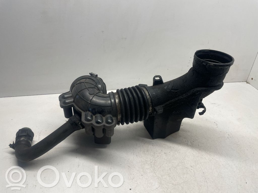 BMW 3 F30 F35 F31 Rezonator / Dolot powietrza 