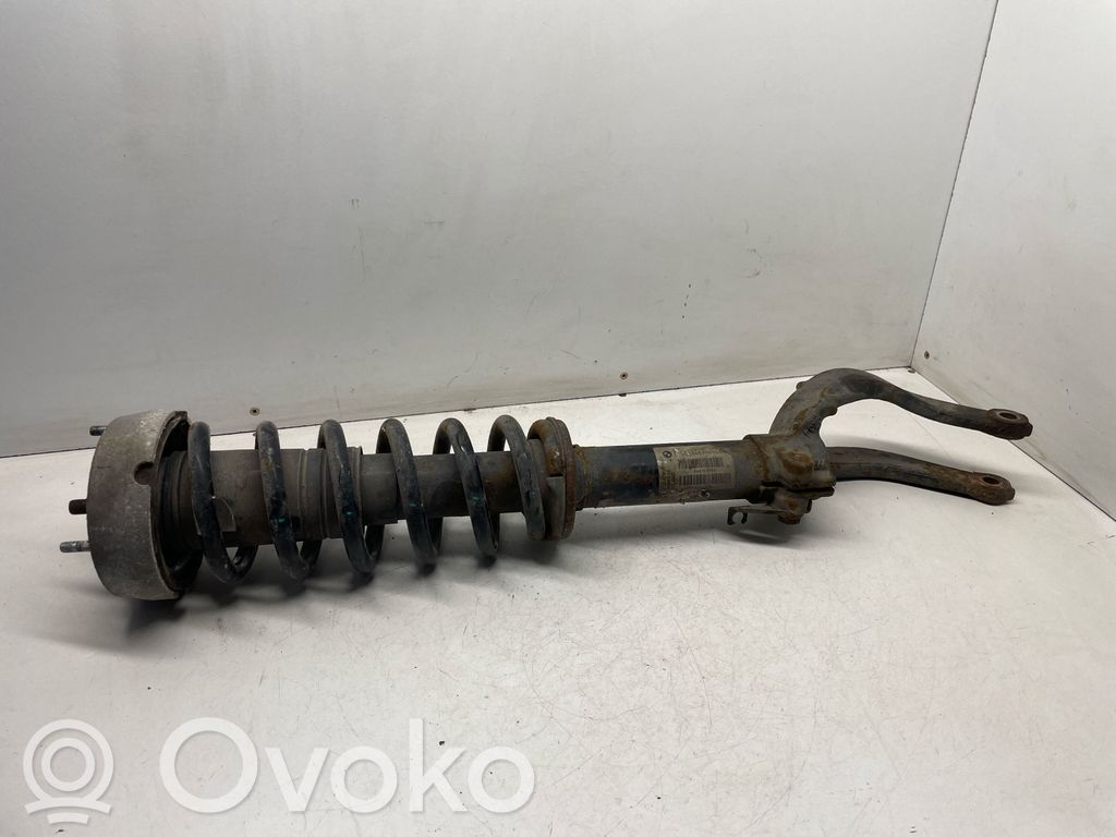 BMW X5 E70 Priekšpusē amortizators 