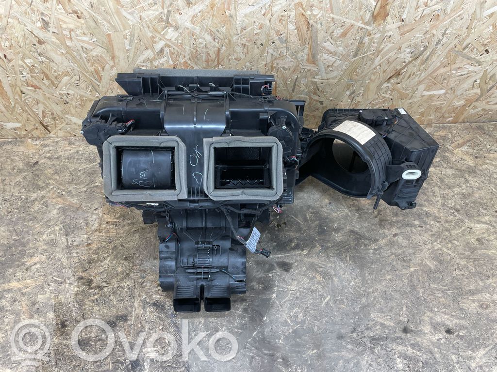 BMW X5 E70 Interior heater climate box assembly 