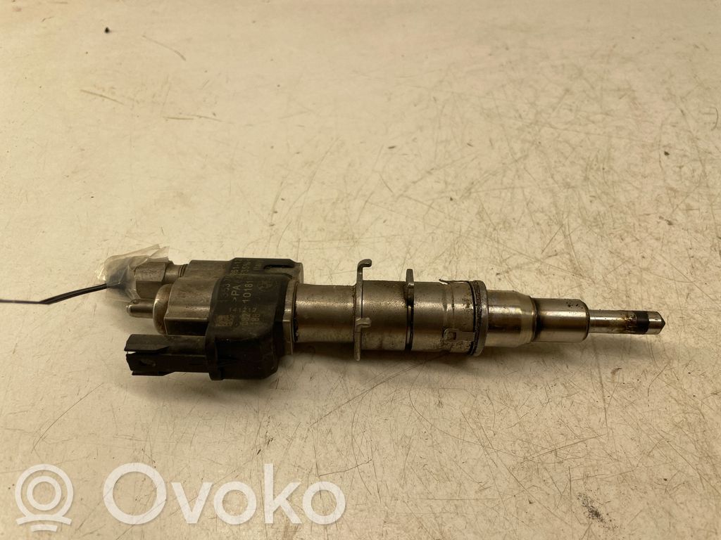 BMW 5 F10 F11 Polttoainesuutin 