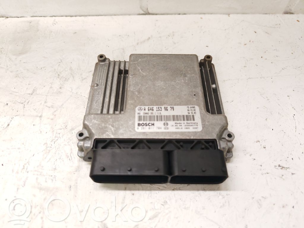Mercedes-Benz E W211 Engine control unit/module 