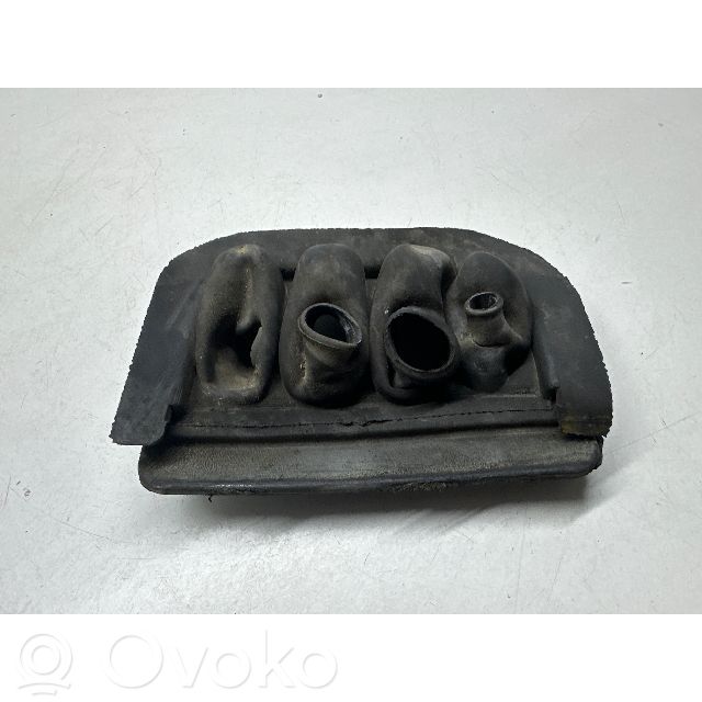 BMW 5 E34 Other engine bay part 