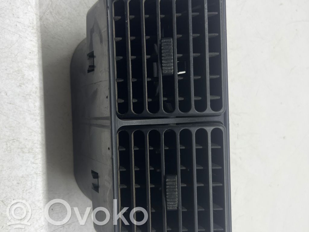 BMW 5 E28 Grilă ventilație centrală 