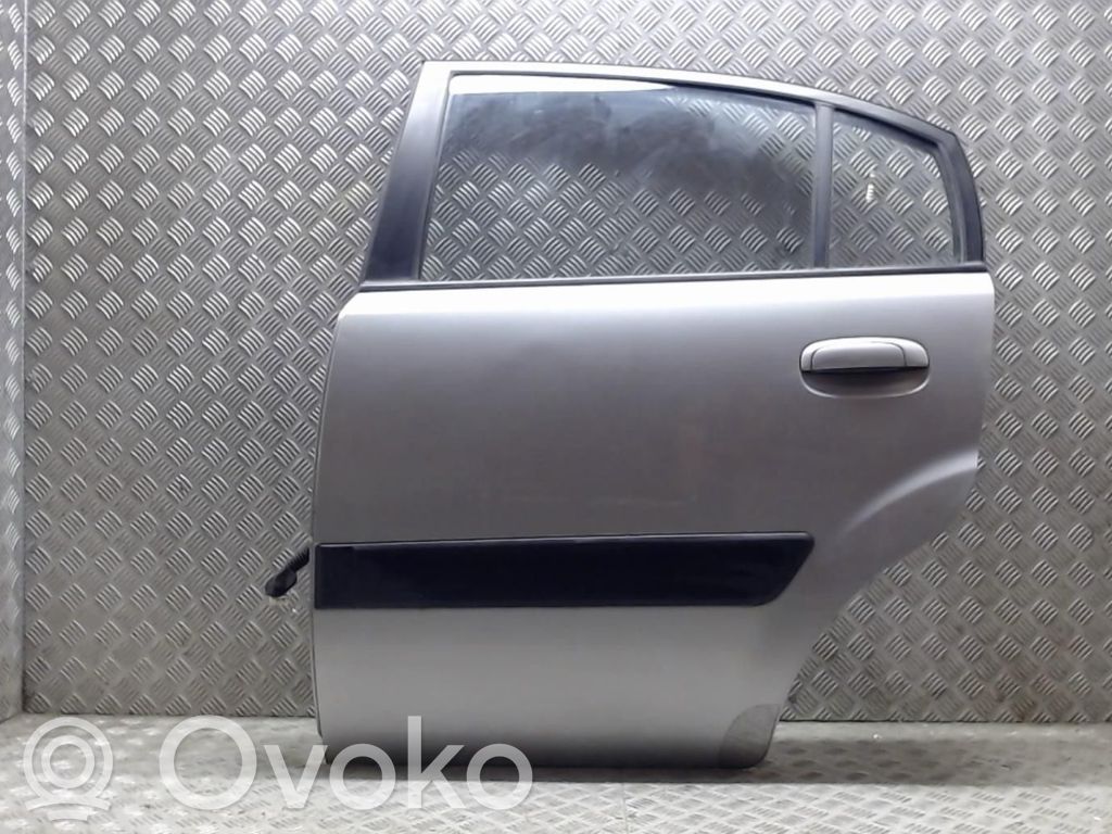 KIA Rio Puerta trasera 