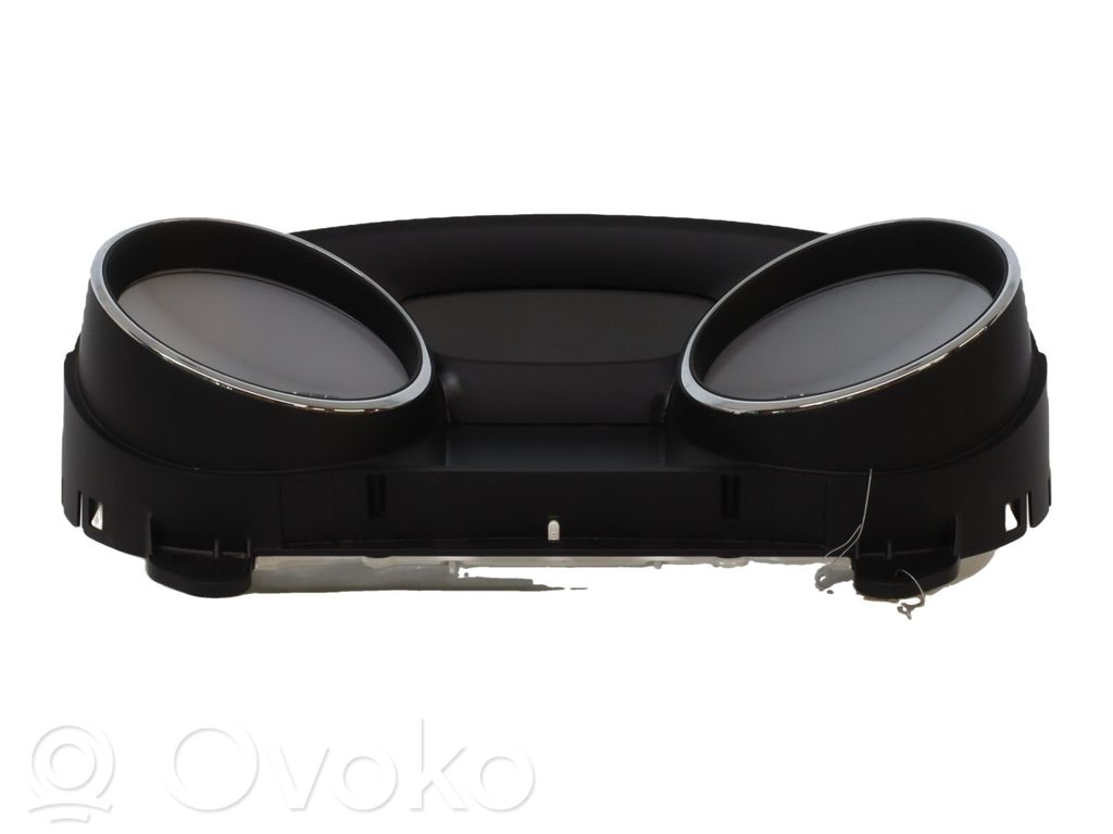 Opel Astra K Geschwindigkeitsmesser Cockpit 