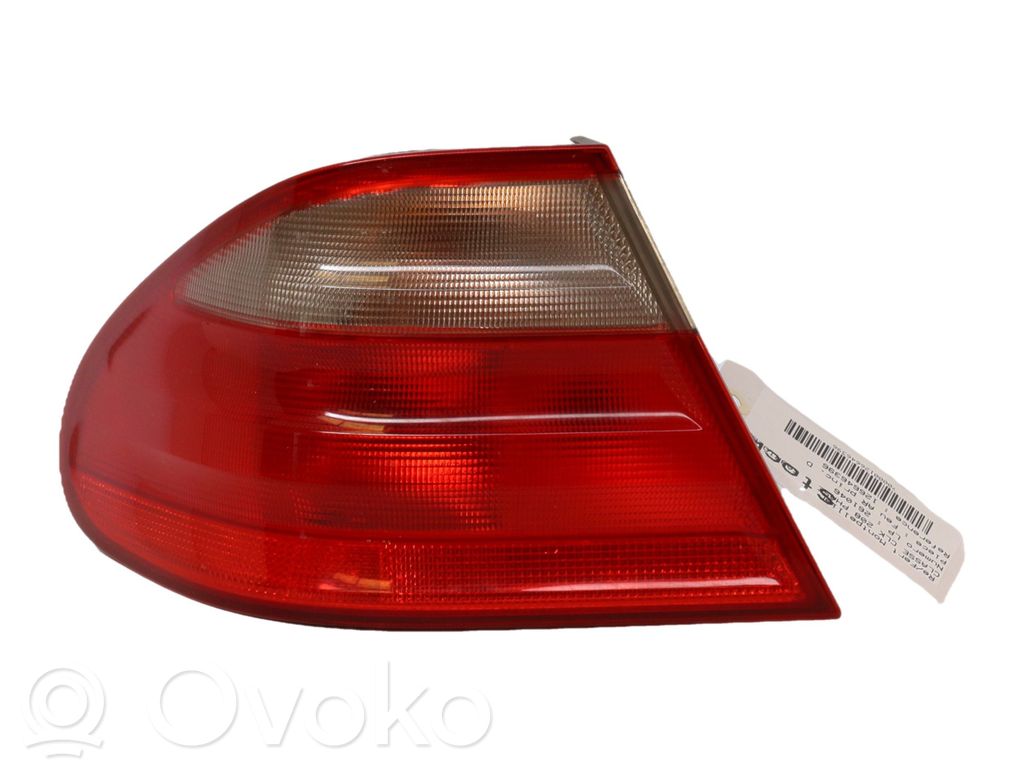 Mercedes-Benz CLK A208 C208 Lampă spate în caroserie 