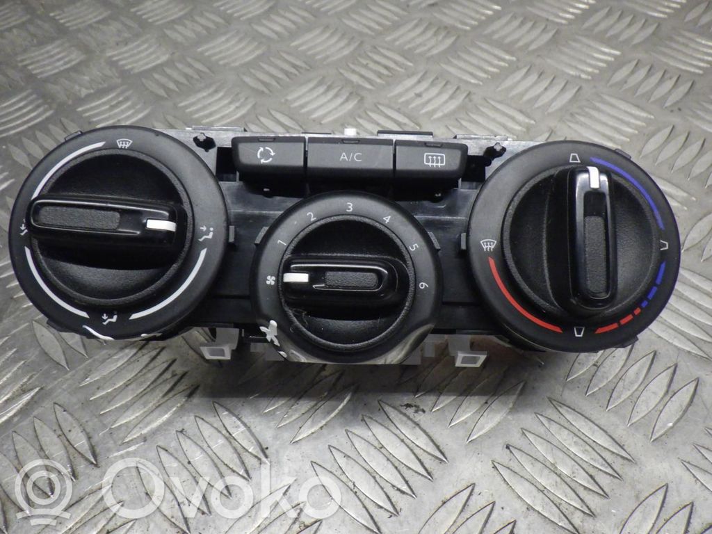 Citroen C3 Climate control unit 