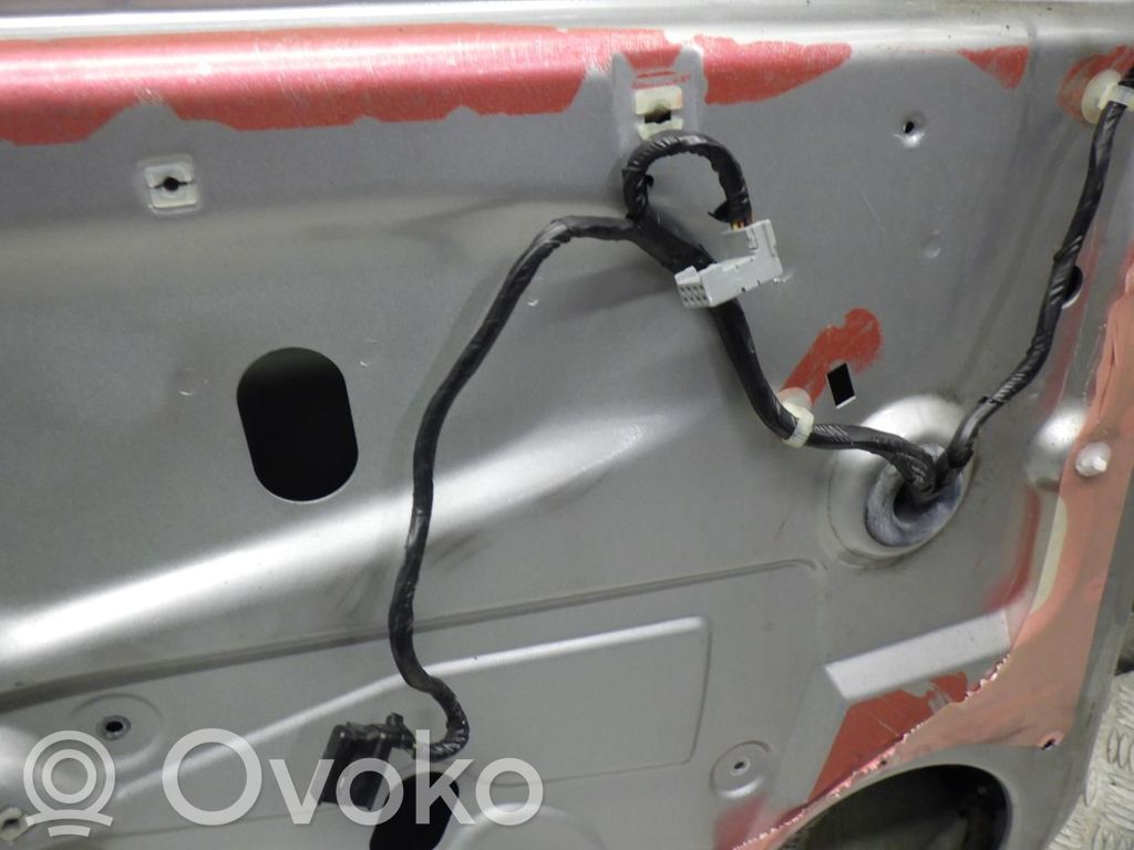 Opel Astra G Drzwi przednie 