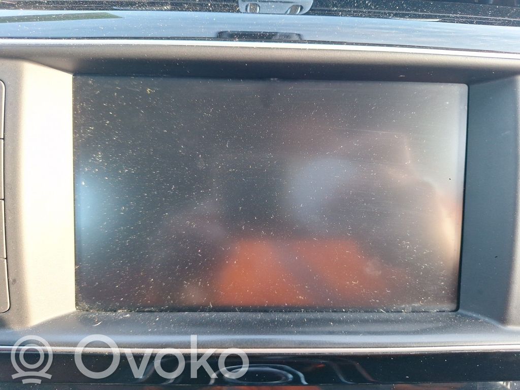Jaguar XE Screen/display/small screen 