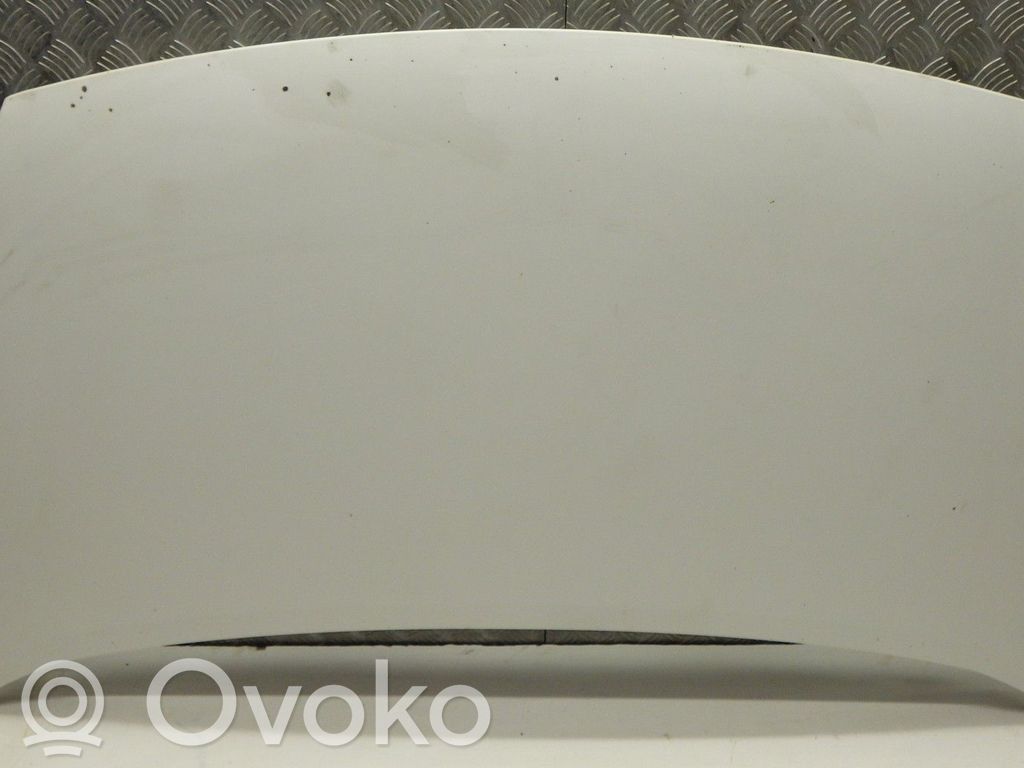 Citroen Berlingo Konepelti 