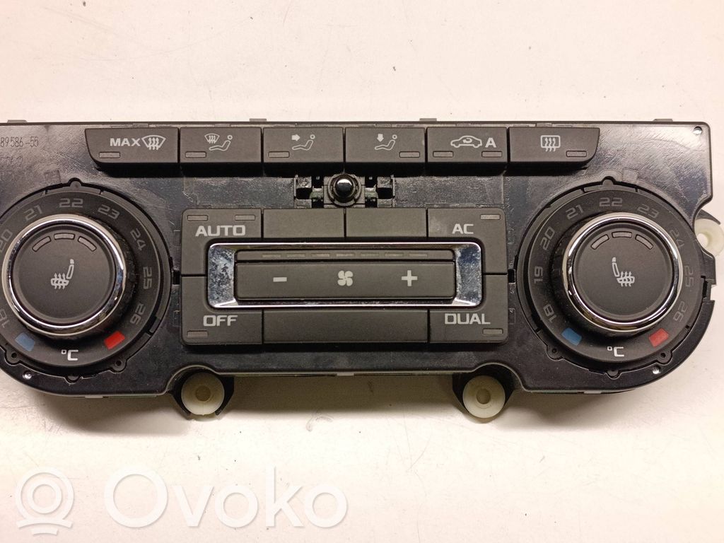 Skoda Octavia Mk2 (1Z) Panel klimatyzacji 