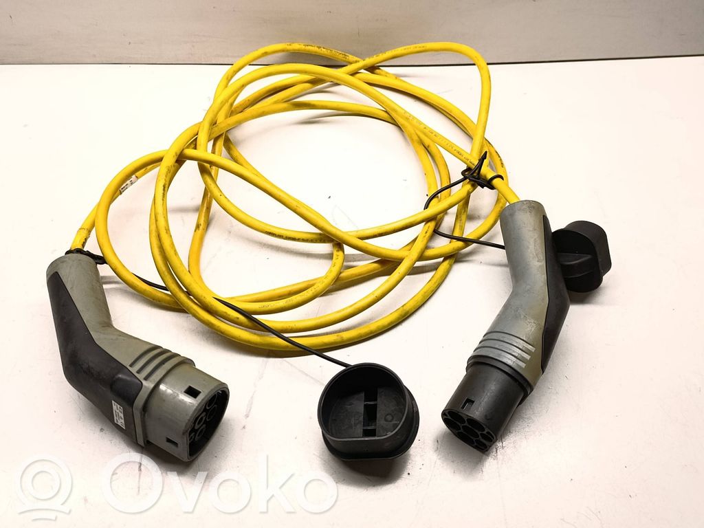 Volkswagen PASSAT B8 Cable de carga del coche eléctrico 