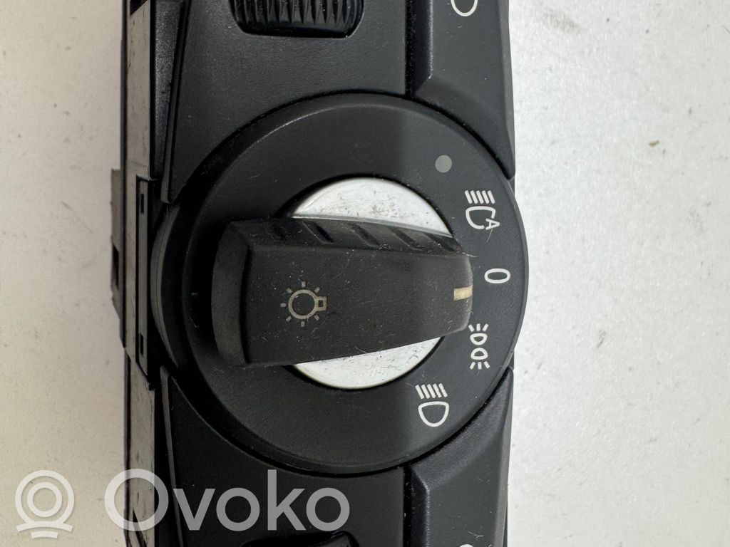 BMW 3 E90 E91 Przełącznik świateł 