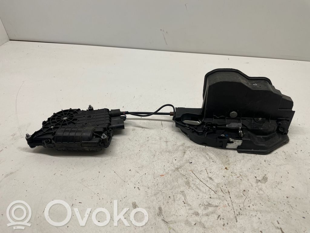 BMW 5 F10 F11 Încuietoare ușă spate 