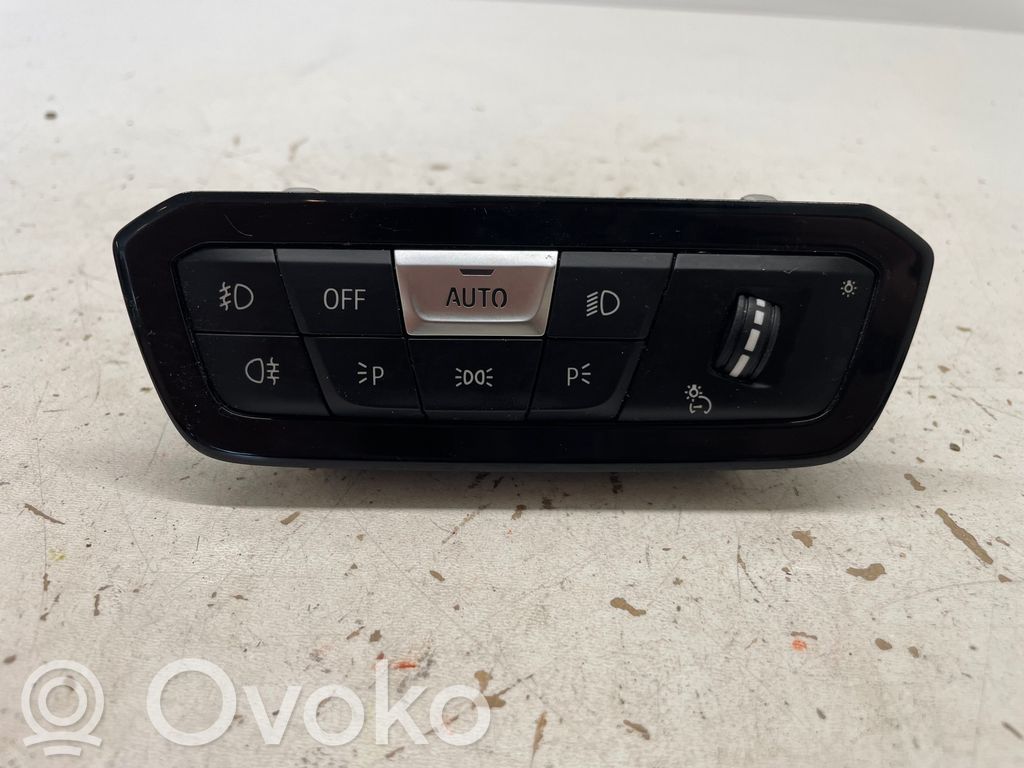 Interrupteur d’éclairage   5A16B20,B11820020B