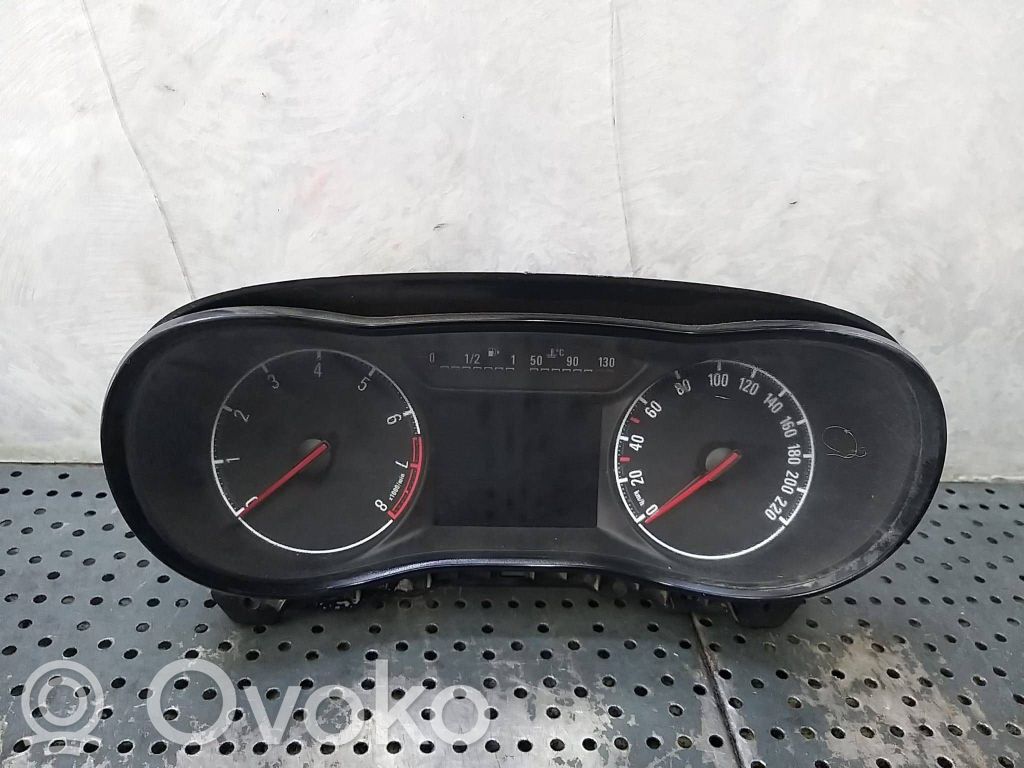 Opel Corsa E Speedometer (instrument cluster) 