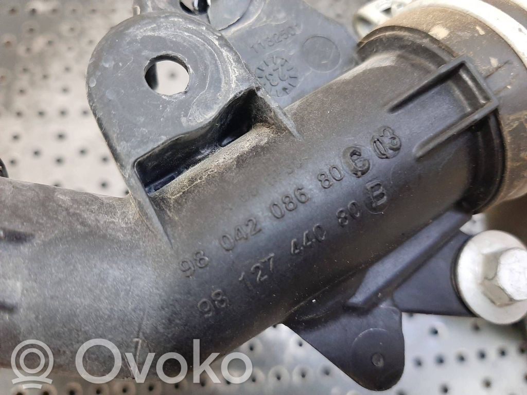 Ford Transit Courier Jäähdytysnesteletku 