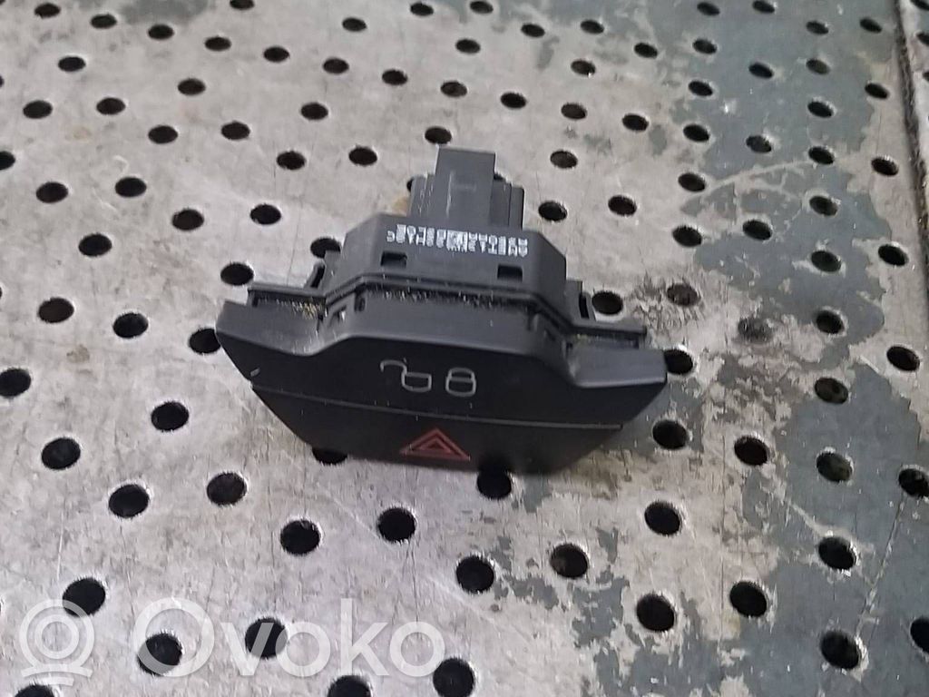 Ford Transit Courier Botón interruptor de luz de peligro 