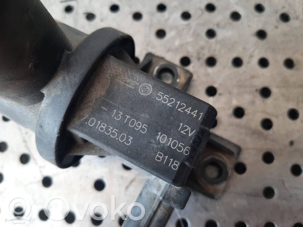 Alfa Romeo Giulietta Zawór podciśnienia / Elektrozawór turbiny 