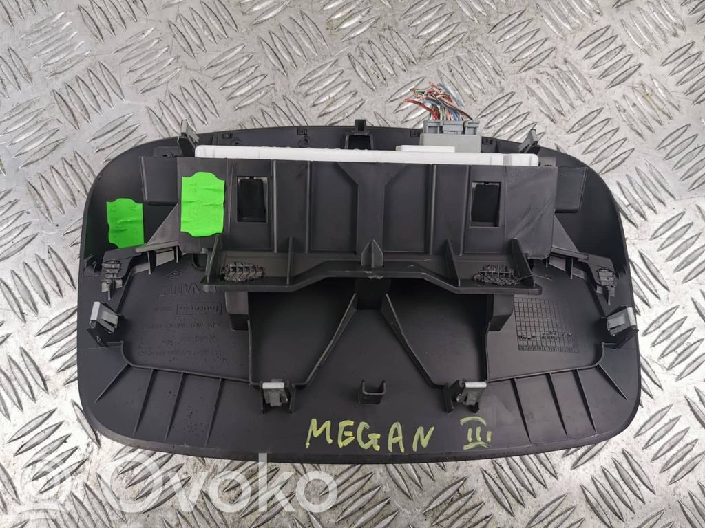 Renault Megane III Screen/display/small screen 