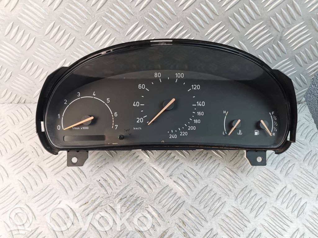 Saab 9-5 Speedometer (instrument cluster) 