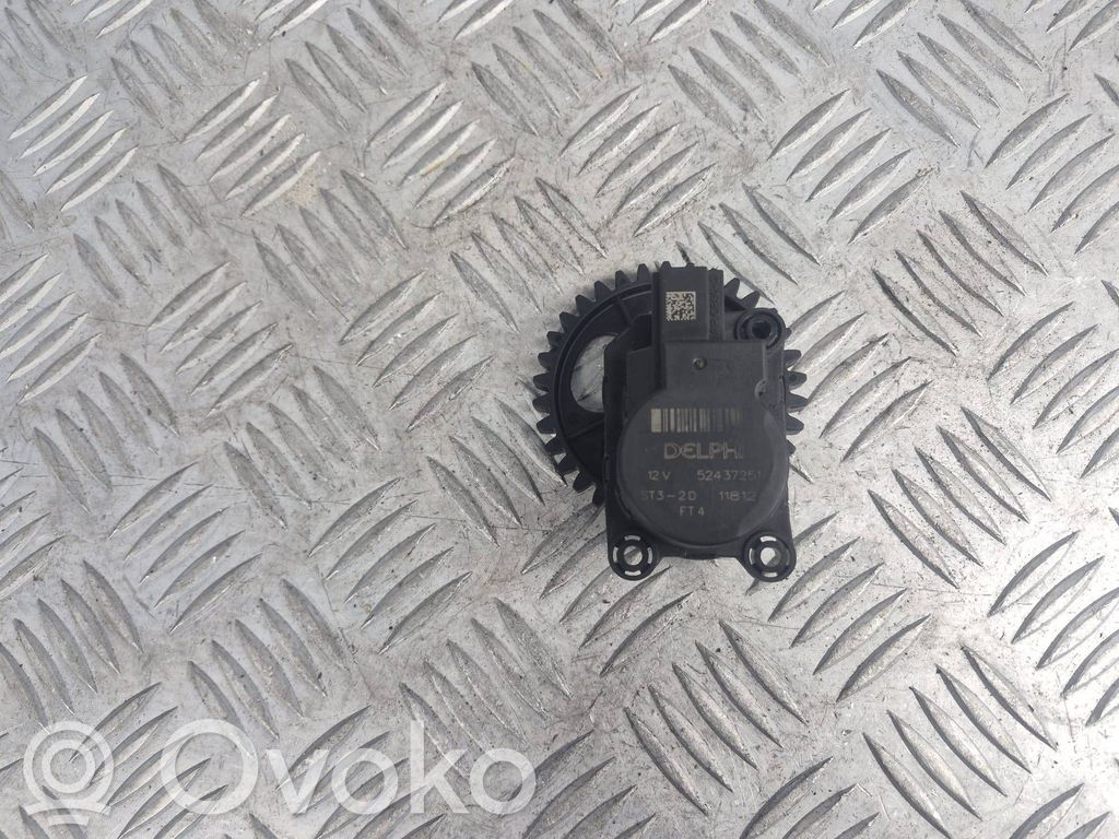 Opel Insignia A Oro sklendės varikliukas 