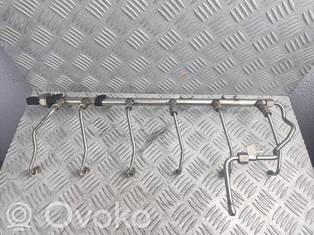 Fuel main line pipe   4549612,713210138