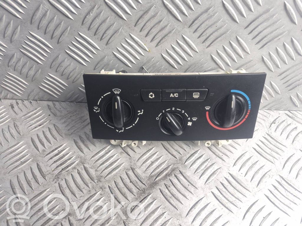 Climate control unit   L6192