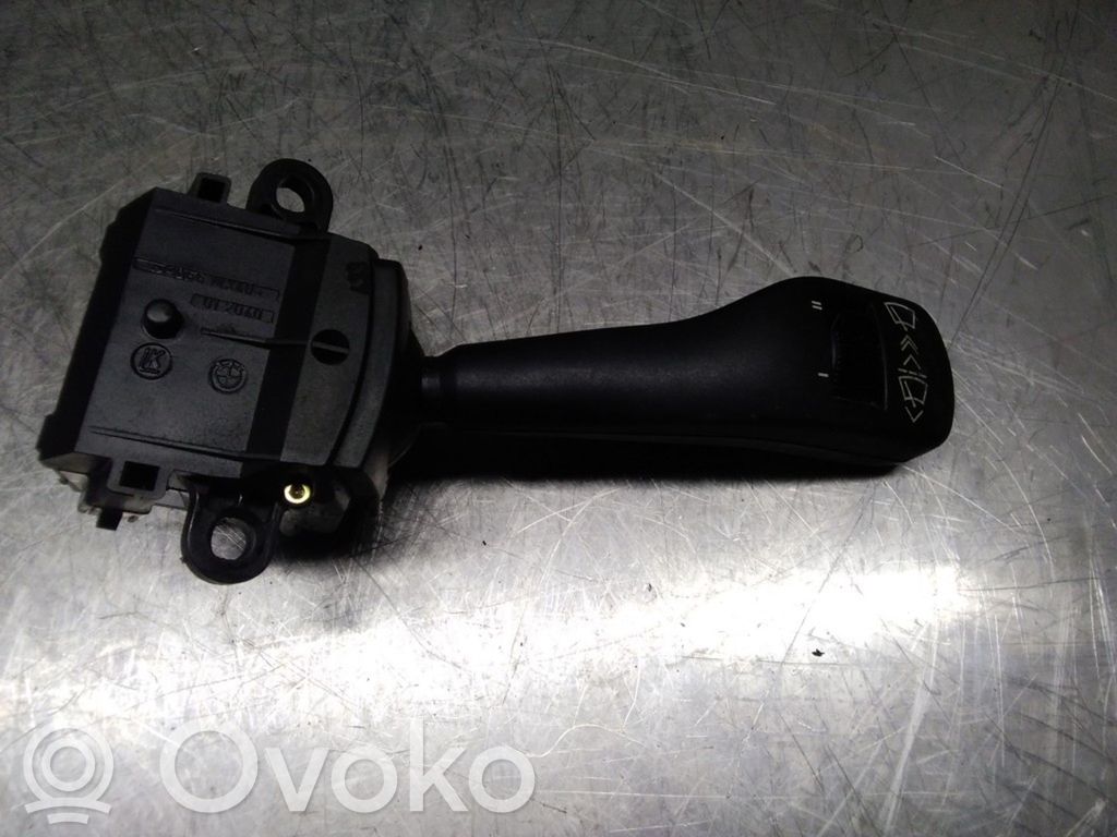 BMW 3 E46 Palanca de control del limpiaparabrisas 