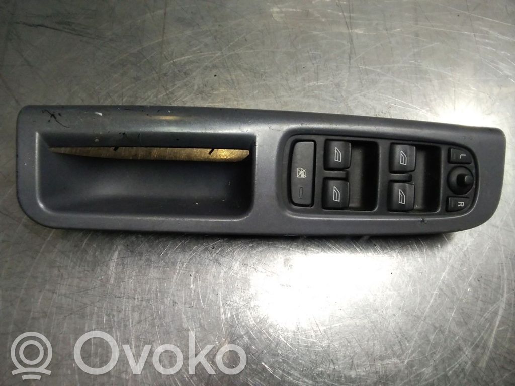 Volvo S40 Electric window control switch 