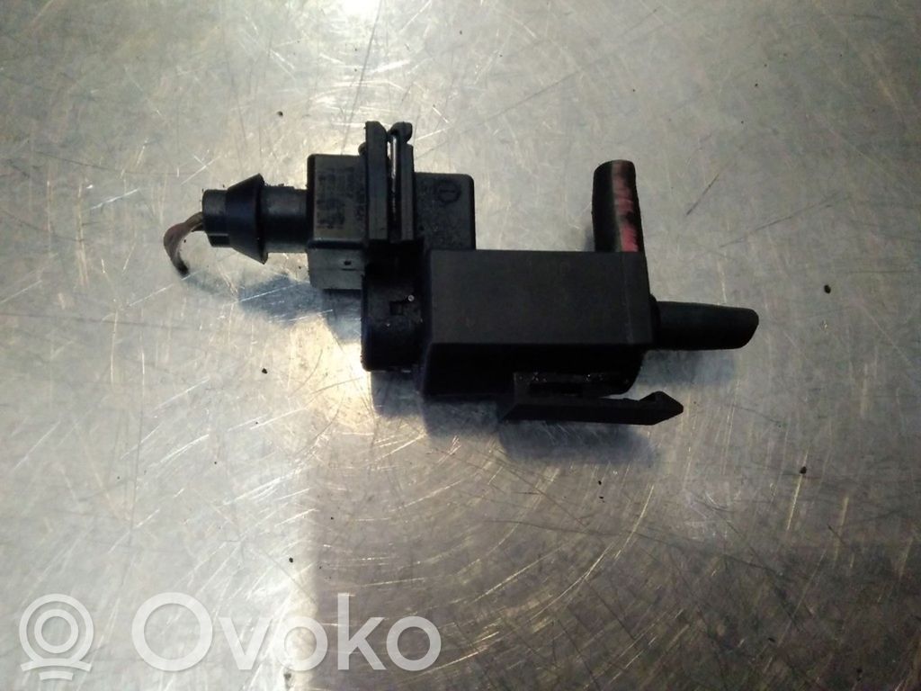 Solenoīda vārsts   72234100,1742712