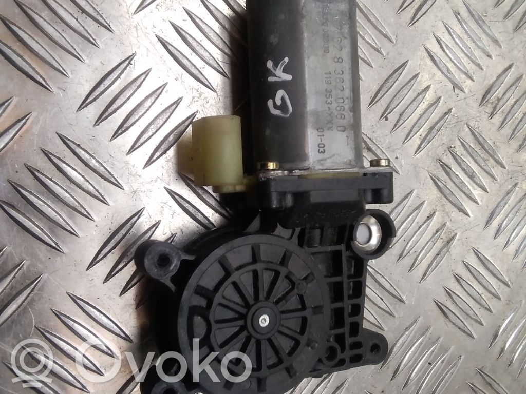 BMW 3 E46 Moteur de lève-vitre de porte arrière 