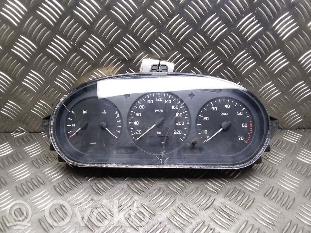 Renault Megane I Speedometer (instrument cluster) 