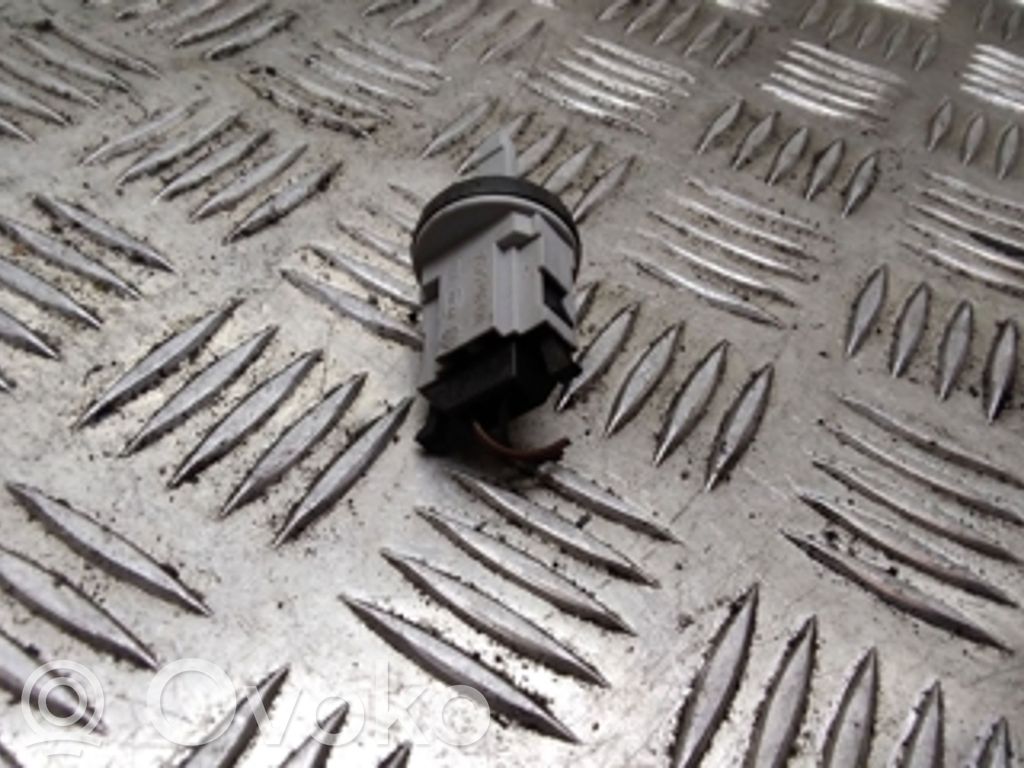 Volkswagen Touareg I Interior temperature sensor 
