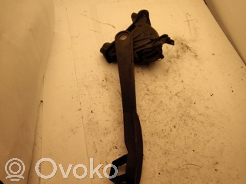 Volvo S80 Accelerator throttle pedal 