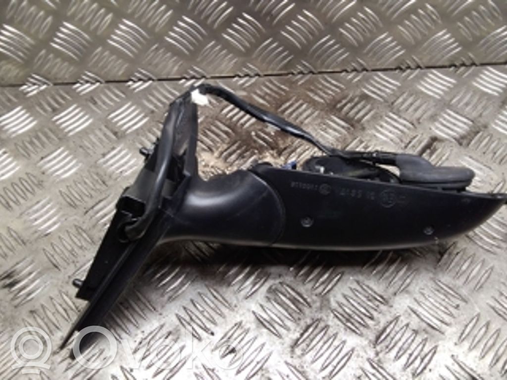 Ford Focus C-MAX Front door electric wing mirror 