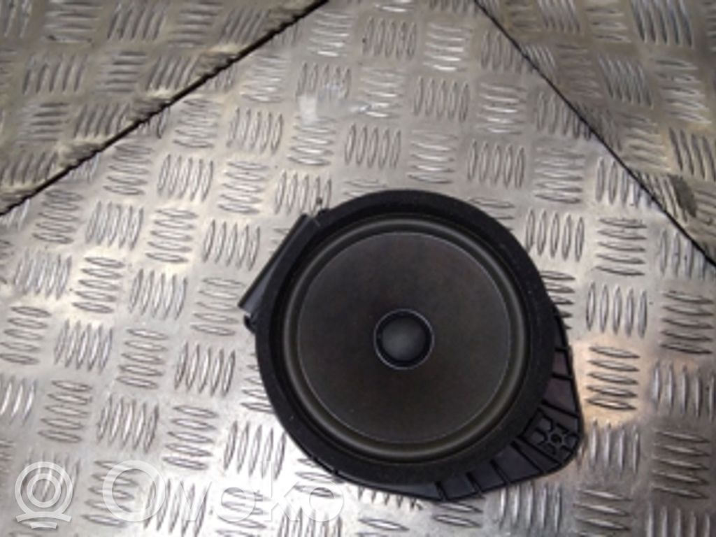 Opel Meriva B Rear door speaker 