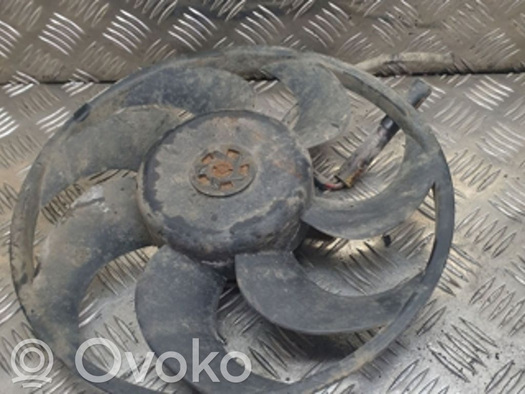 Opel Vectra B Elektrinis radiatorių ventiliatorius 