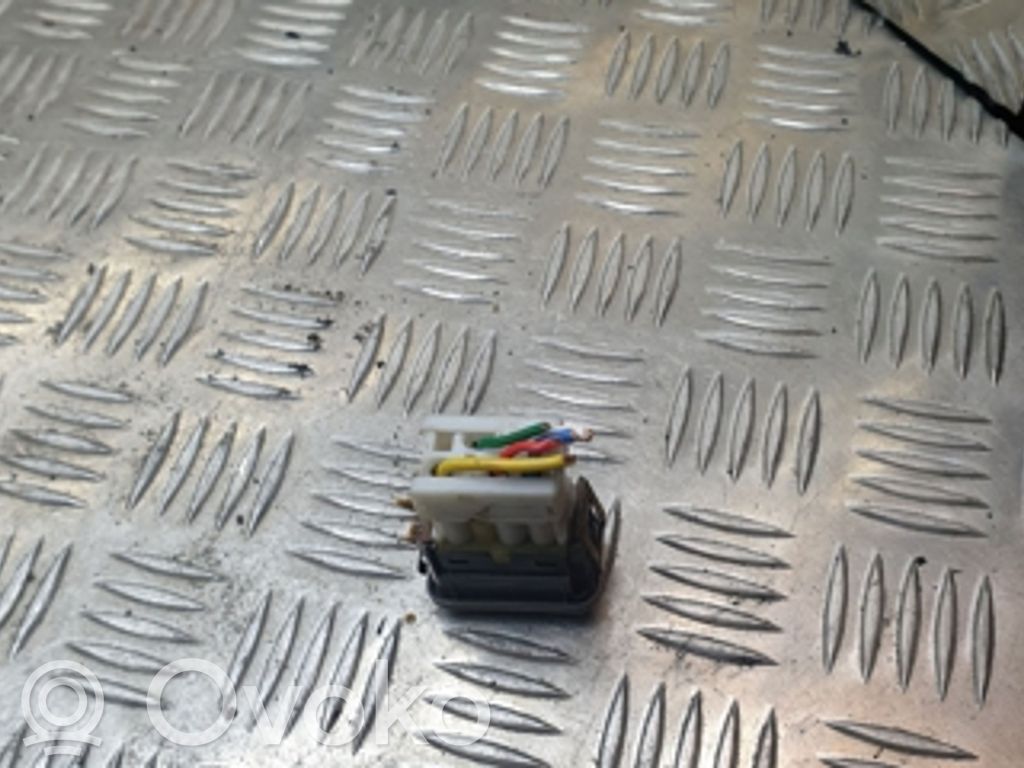 Volvo S40, V40 Electric window control switch 